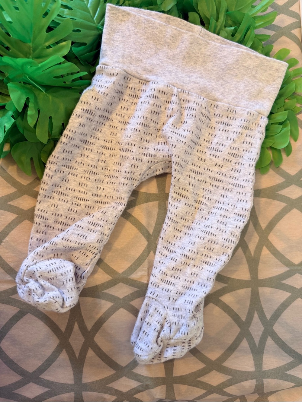 10/$25 • Petit Lem Patterned Footed Organic Cotton Sleep Pants